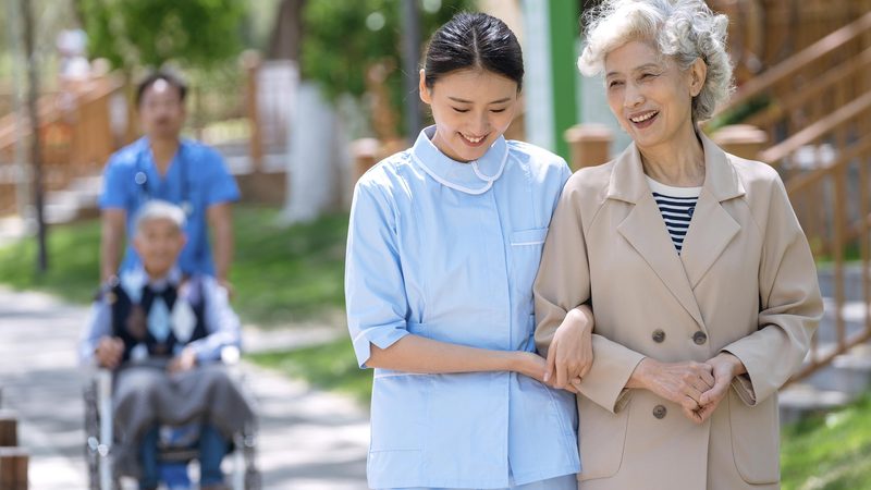 护理院护工月薪之谜：揭秘影响价格的关键因素