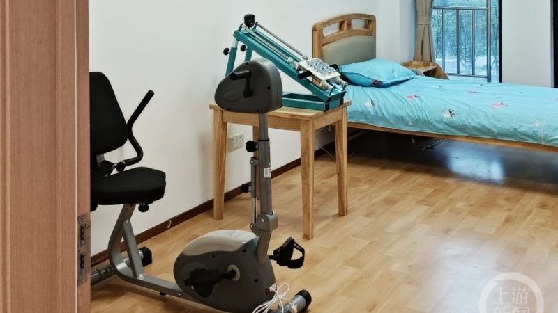 老人智能手表：守护长辈健康的贴心伙伴**